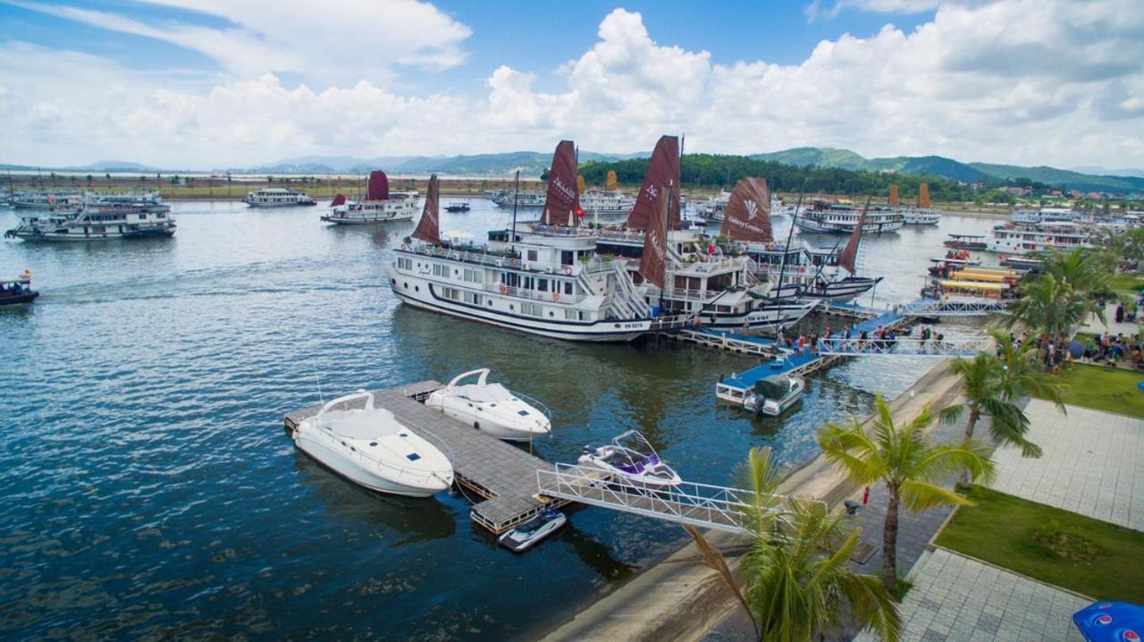 Halomoon Ha Long Hotel Exterior photo